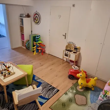 Sauerzapf Mit Saunabereich 16 Personen 펜션 *